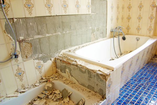 Bathtub Demolition in Barrington